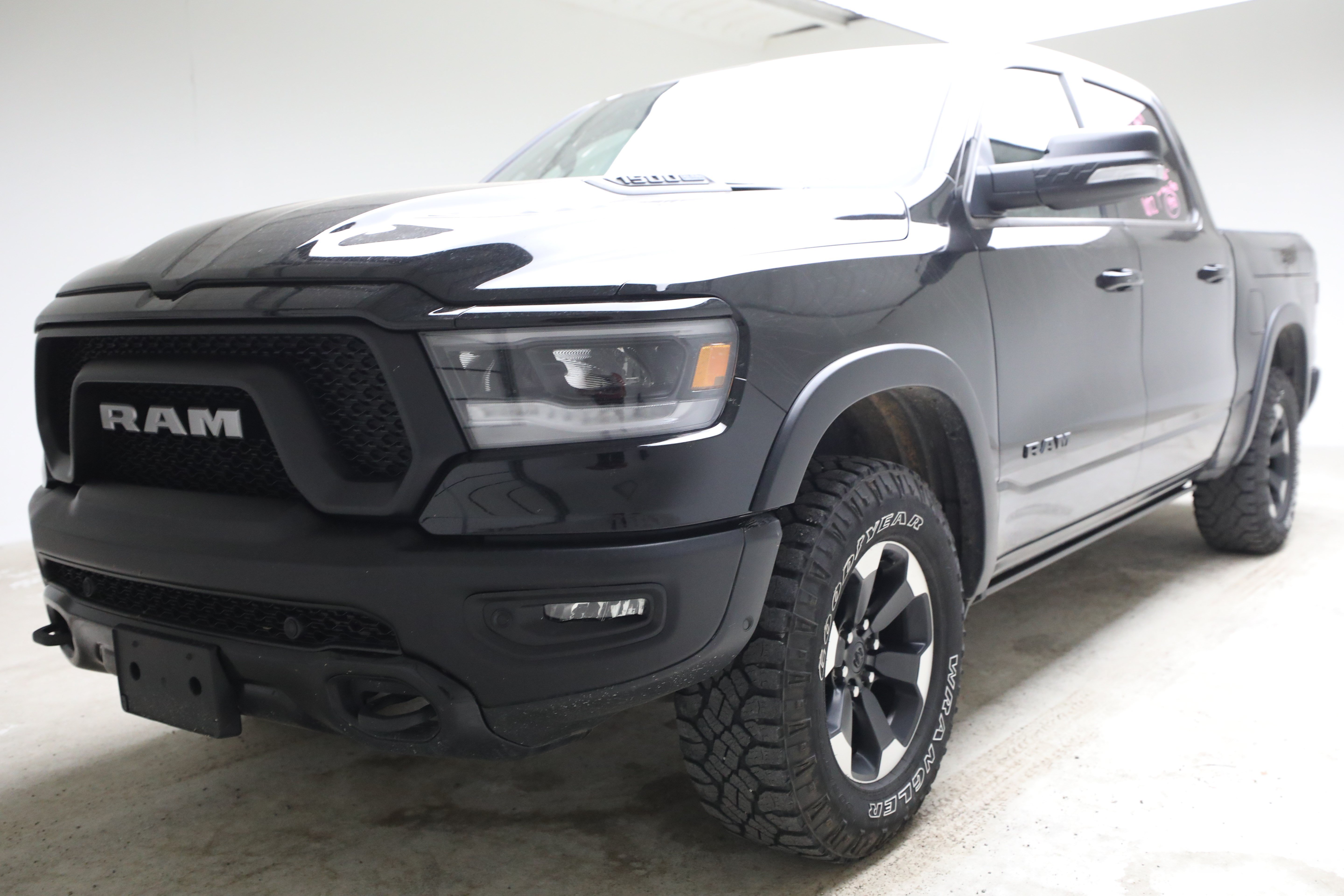 Used 2022 RAM 1500 Rebel w/ Rebel Level 1 Equipment Group AWD/4WD image 1