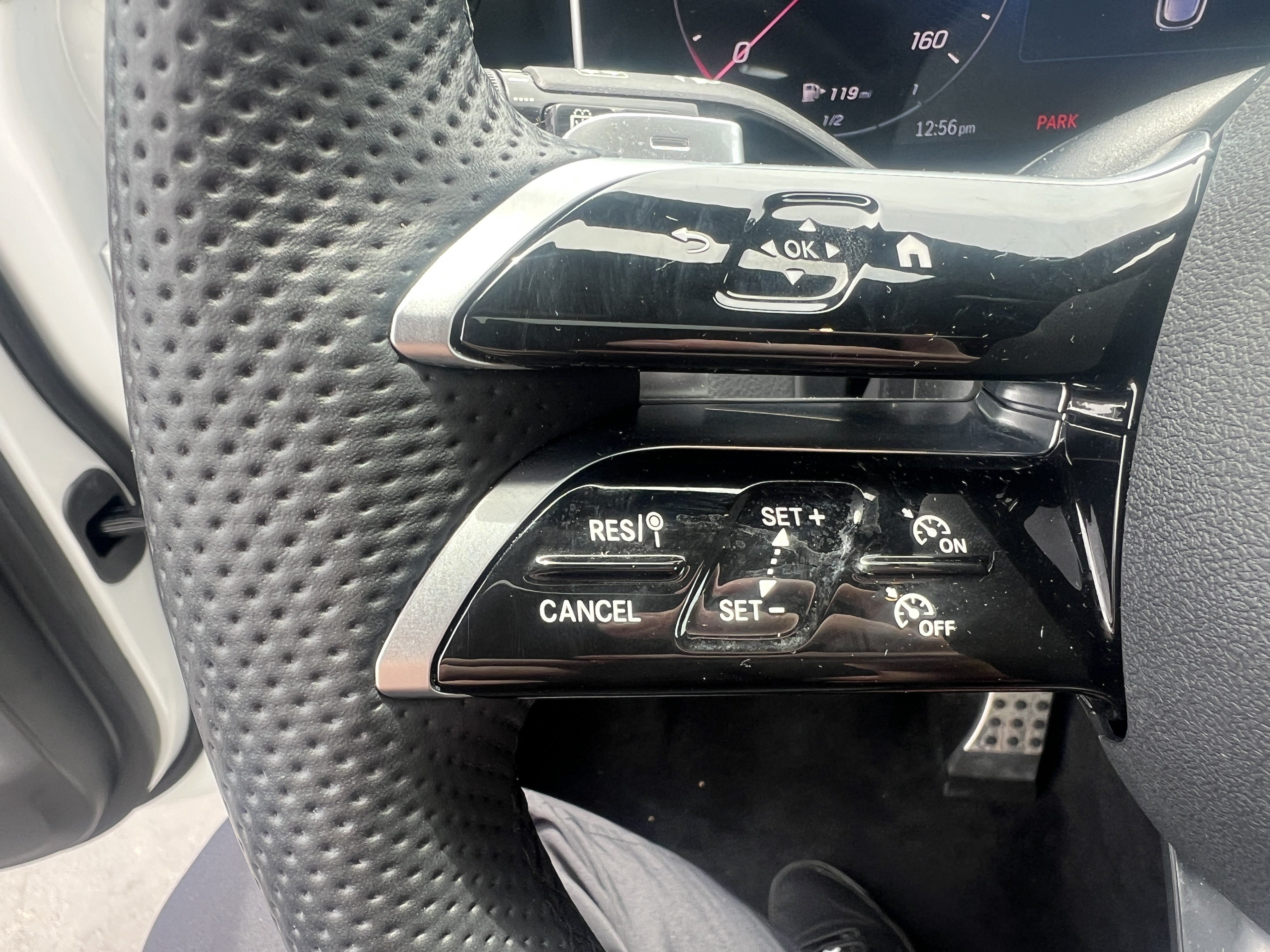 Certified 2025 Mercedes-Benz GLC 300 4MATIC image 19