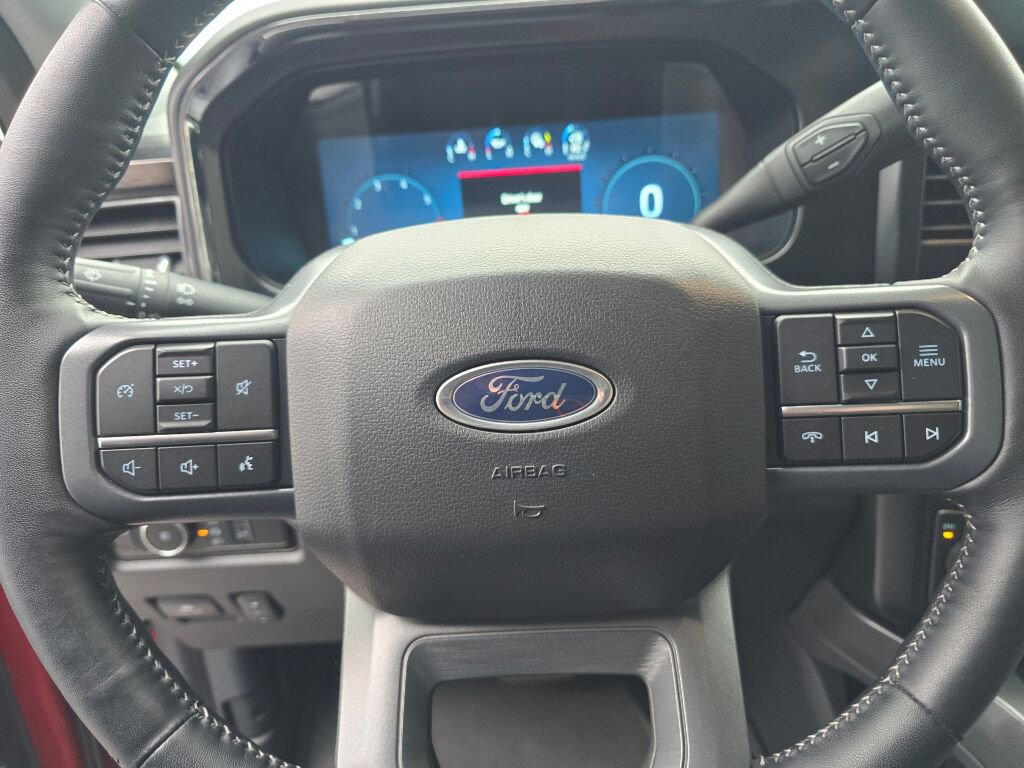 Used 2024 Ford F350 Lariat w/ Chrome Package image 21