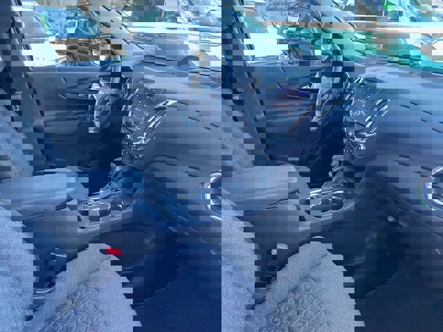 Used 2022 Chevrolet Equinox LT image 11