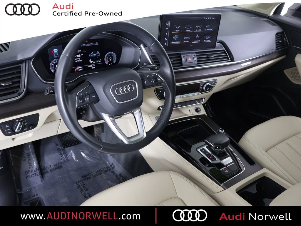 Certified 2023 Audi Q5 Premium AWD/4WD image 2