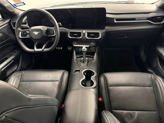 Used 2024 Ford Mustang Premium image 13