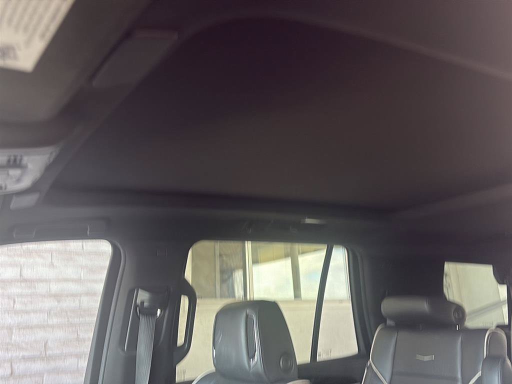 Used 2022 Cadillac Escalade Sport w/ Touring Package AWD/4WD image 20