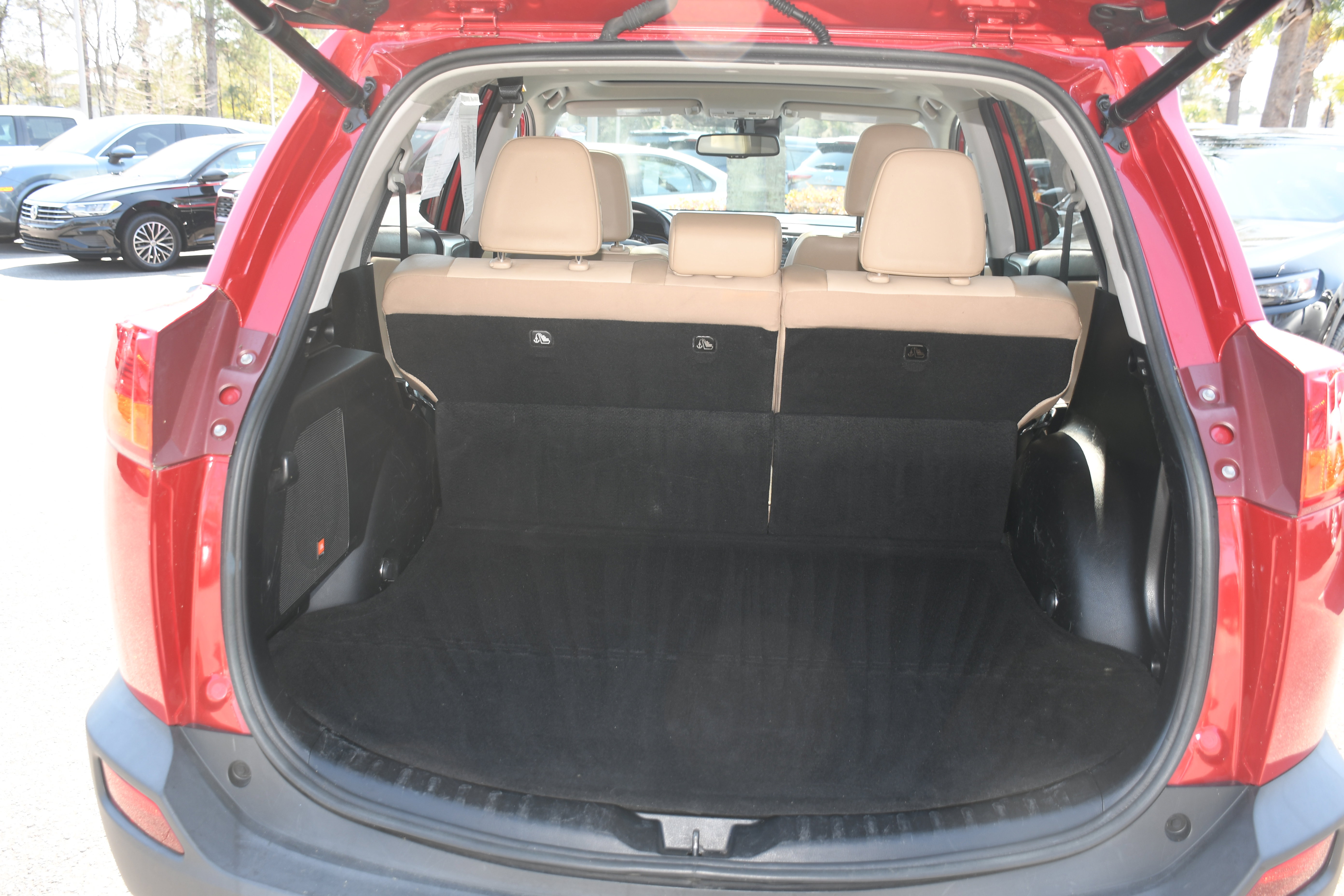 Used 2015 Toyota RAV4 Limited w/ Technology Package image 19