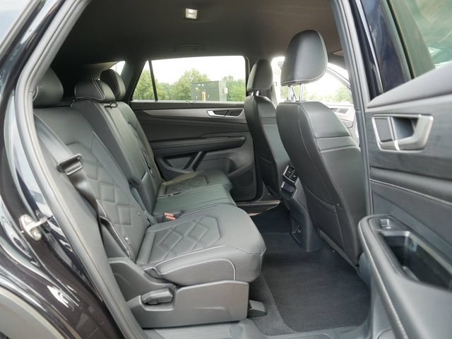 Certified 2026 Volkswagen Atlas Cross Sport SE AWD/4WD image 19