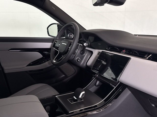 Certified 2026 Land Rover Range Rover Evoque S AWD/4WD image 17