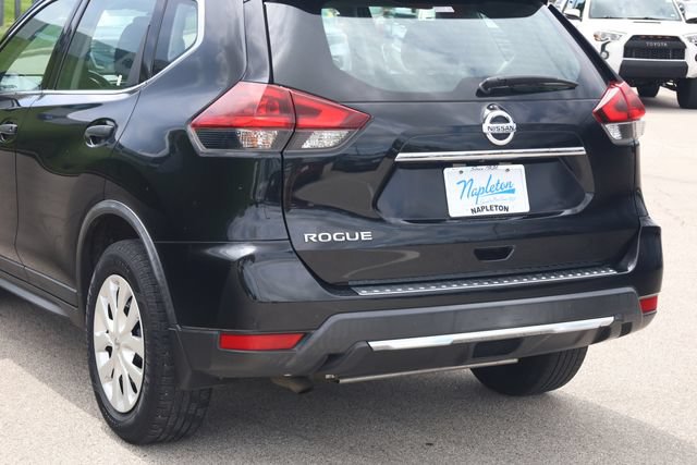 Used 2018 Nissan Rogue S FWD image 7