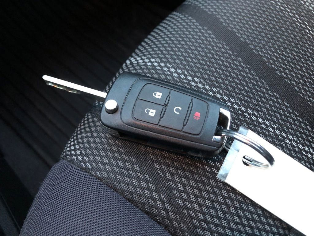 Used 2015 Chevrolet Sonic LT image 27