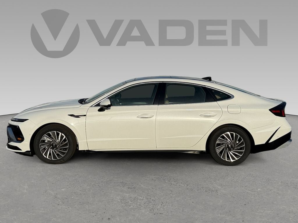 New 2026 Hyundai Sonata Limited FWD image 7