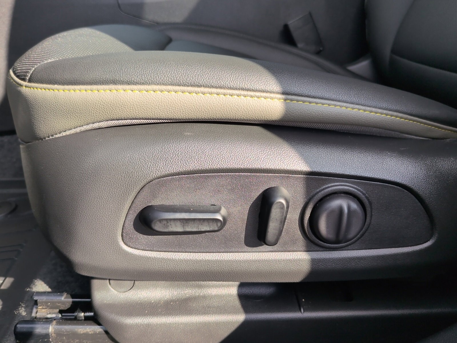 Used 2025 Chevrolet Trax ACTIV w/ Driver Confidence Package image 11