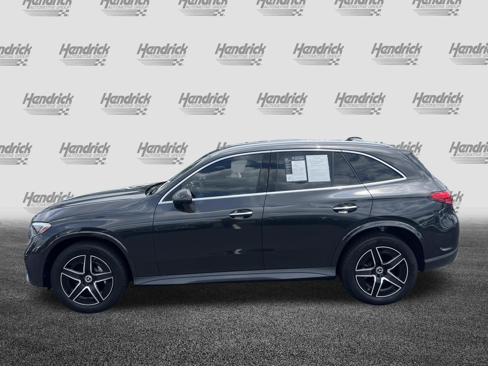 Certified 2025 Mercedes-Benz GLC 300 4MATIC image 8