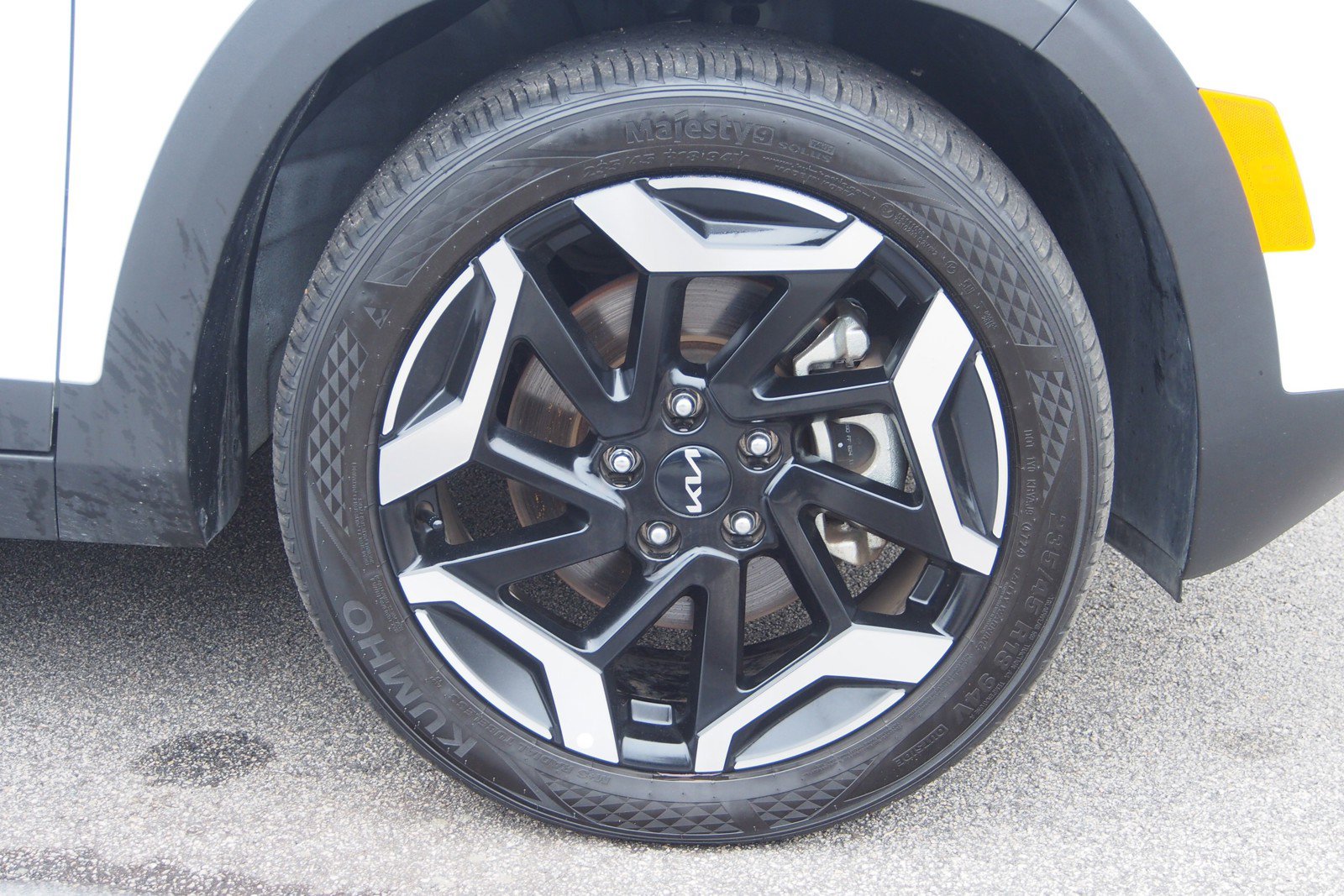 Used 2025 Kia Seltos SX w/ SX Sunroof Package AWD/4WD image 9