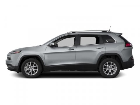 Used 2016 Jeep Cherokee Latitude w/ Comfort/Convenience Group image 6