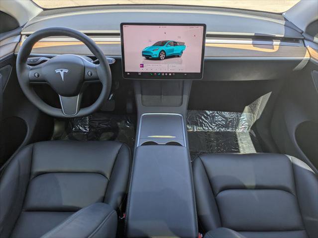 Used 2023 Tesla Model Y Long Range AWD/4WD image 18