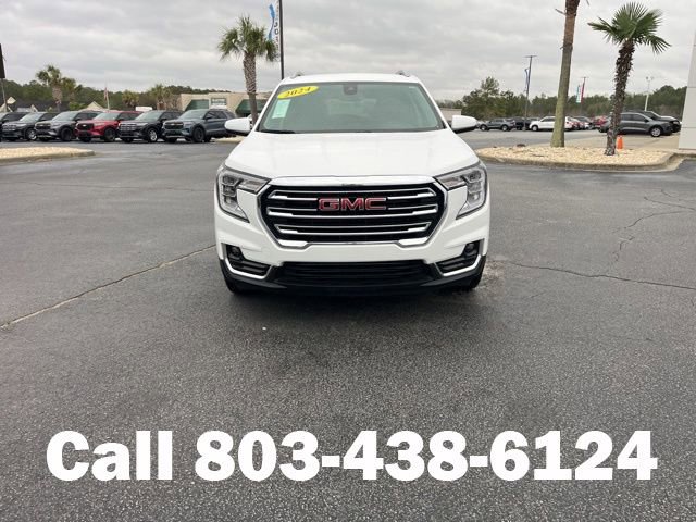Used 2024 GMC Terrain SLT image 34