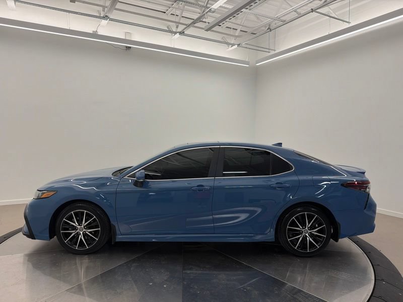 Used 2024 Toyota Camry SE w/ Cold Weather Package AWD/4WD image 6