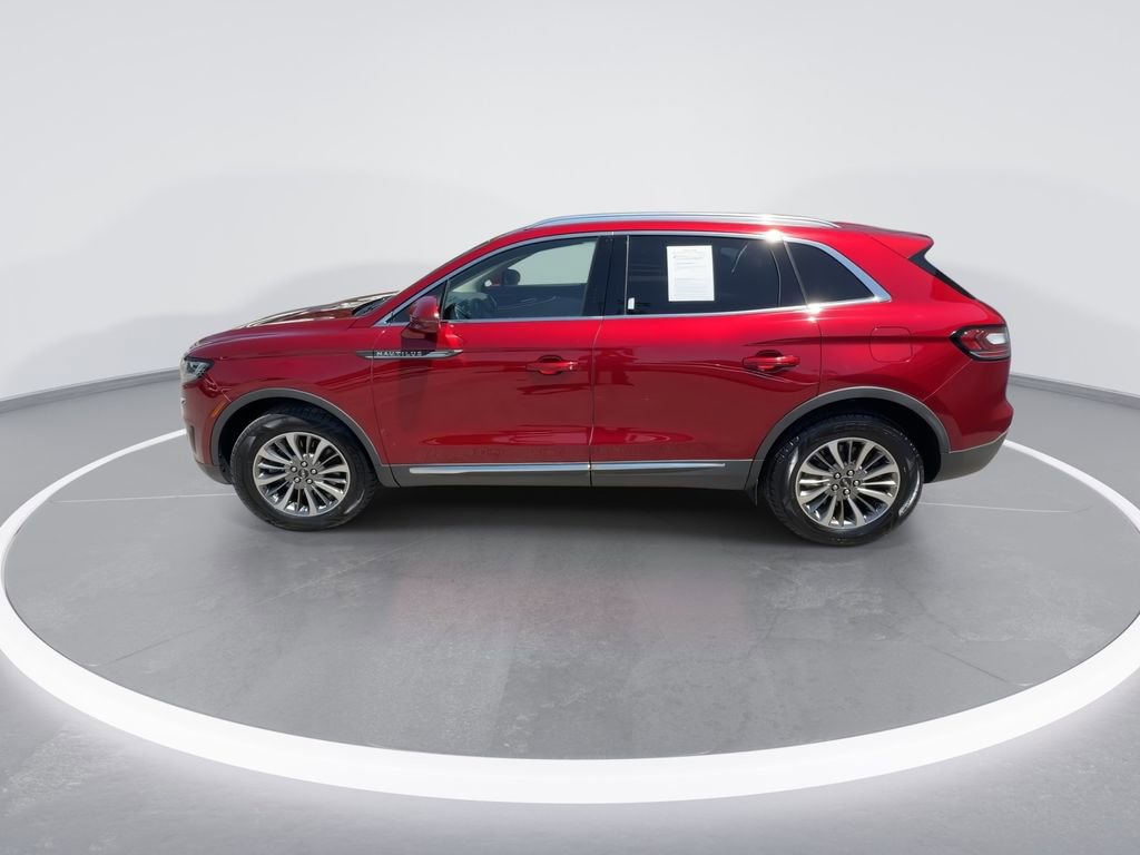 Used 2019 Lincoln Nautilus Select AWD/4WD image 5