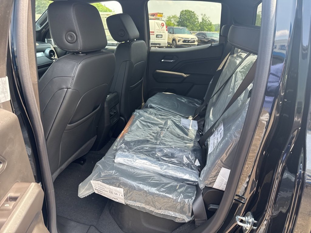 New 2025 Chevrolet Colorado LT w/ LT Convenience Package image 21