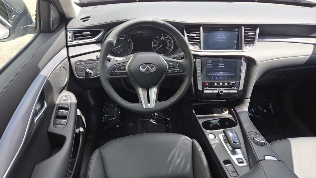 Certified 2023 INFINITI QX50 Pure AWD/4WD image 32
