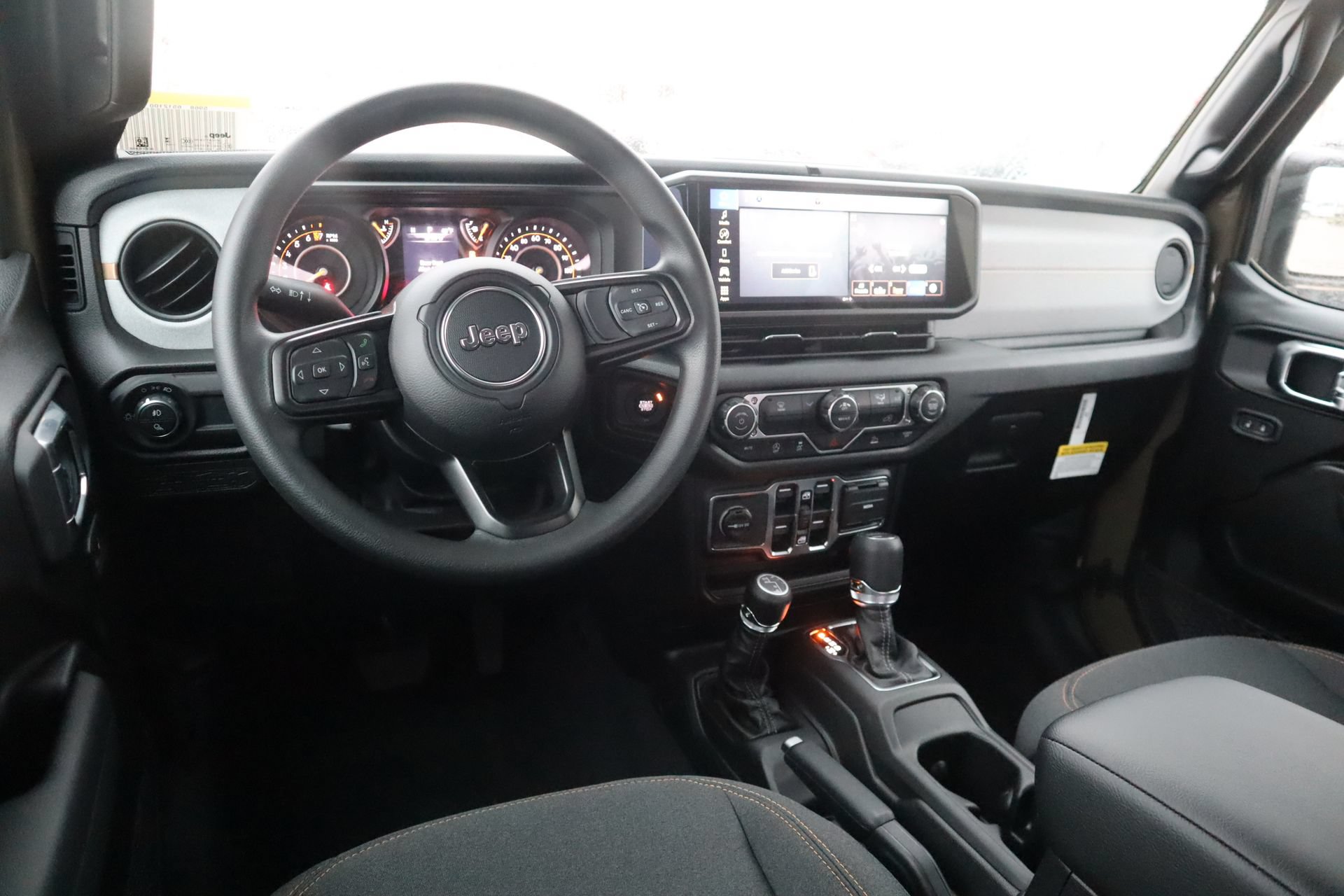 New 2026 Jeep Gladiator Sport AWD/4WD image 2