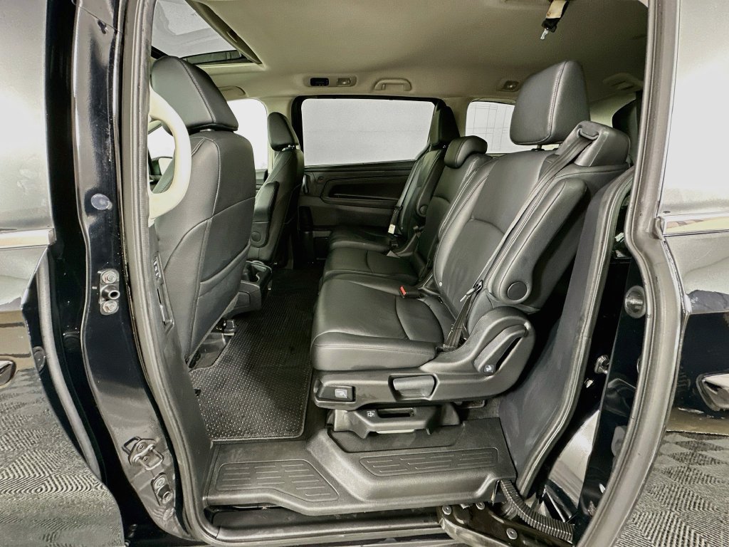 Certified 2025 Honda Odyssey EX-L image 24