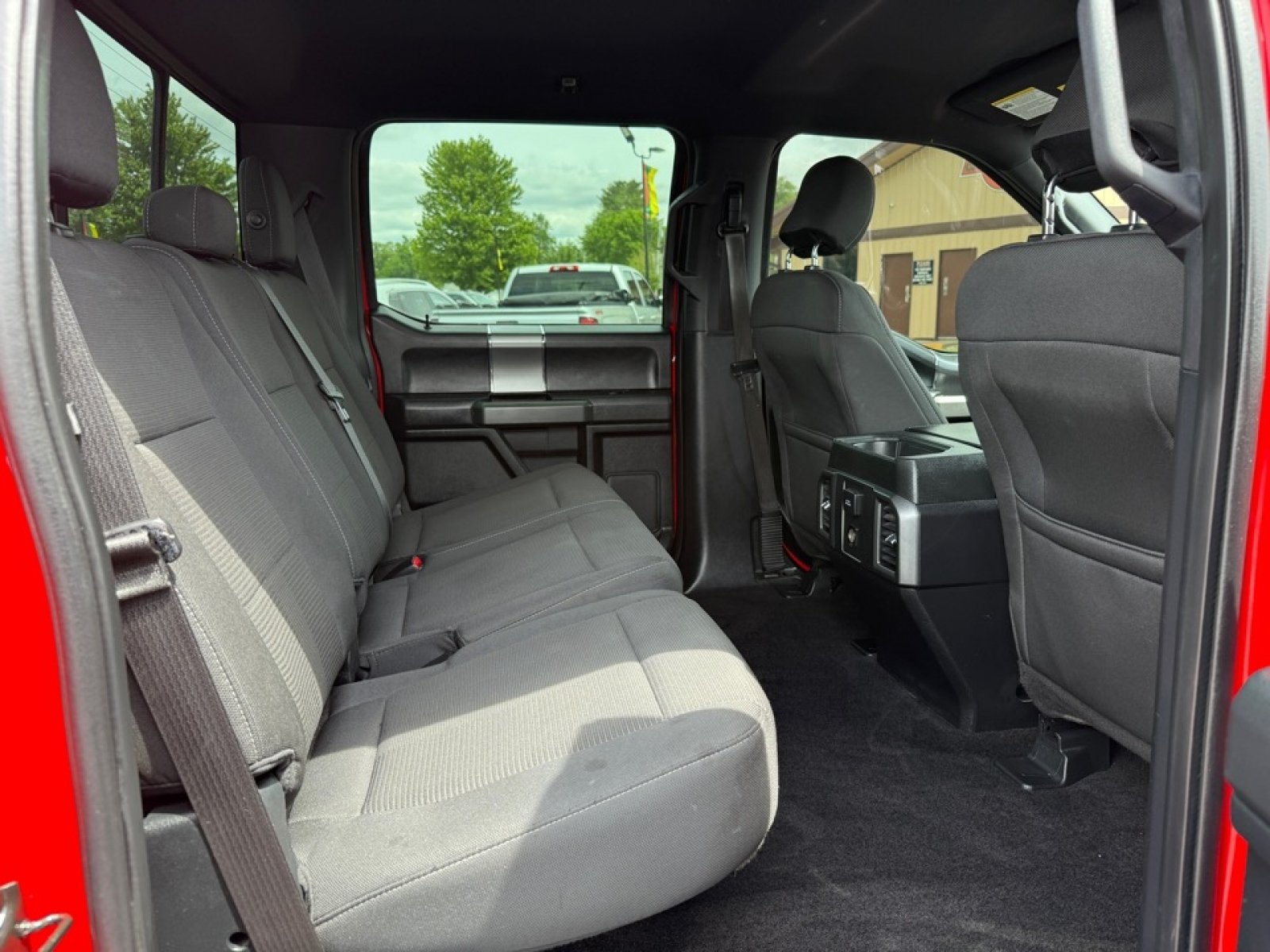 Used 2016 Ford F150 XLT w/ Equipment Group 302A Luxury AWD/4WD image 27