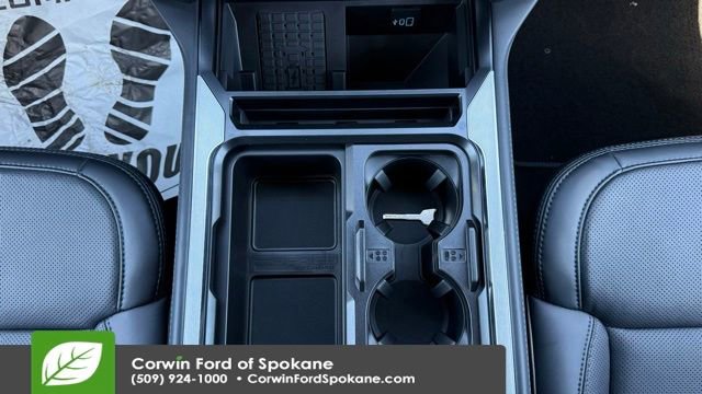 Used 2026 Ford F450 Platinum AWD/4WD image 31