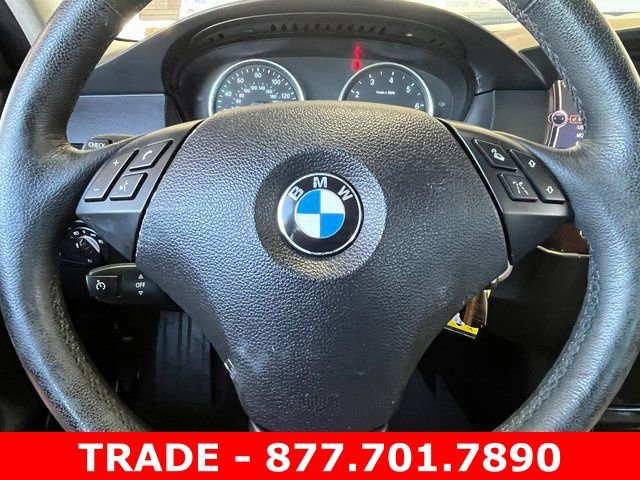Used 2010 BMW 535i xDrive Wagon image 16