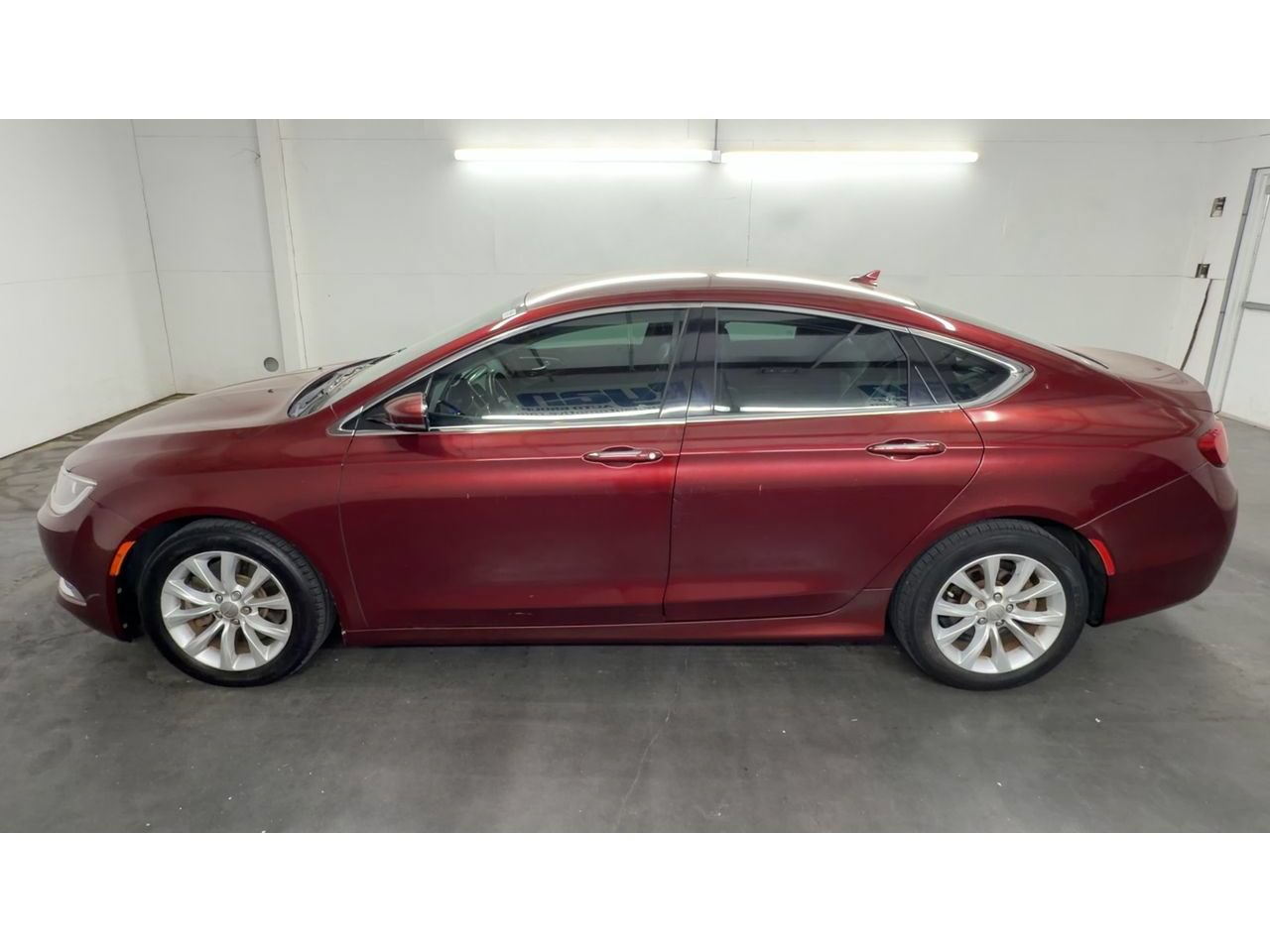 Used 2015 Chrysler 200 C w/ Navigation & Sound Group I FWD image 5