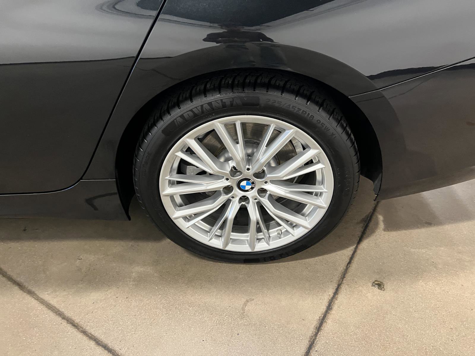 Used 2024 BMW 330i xDrive Sedan image 44