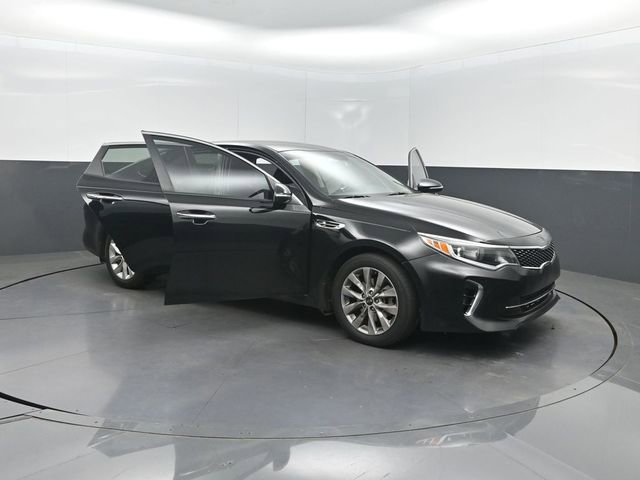 Used 2018 Kia Optima S FWD image 35