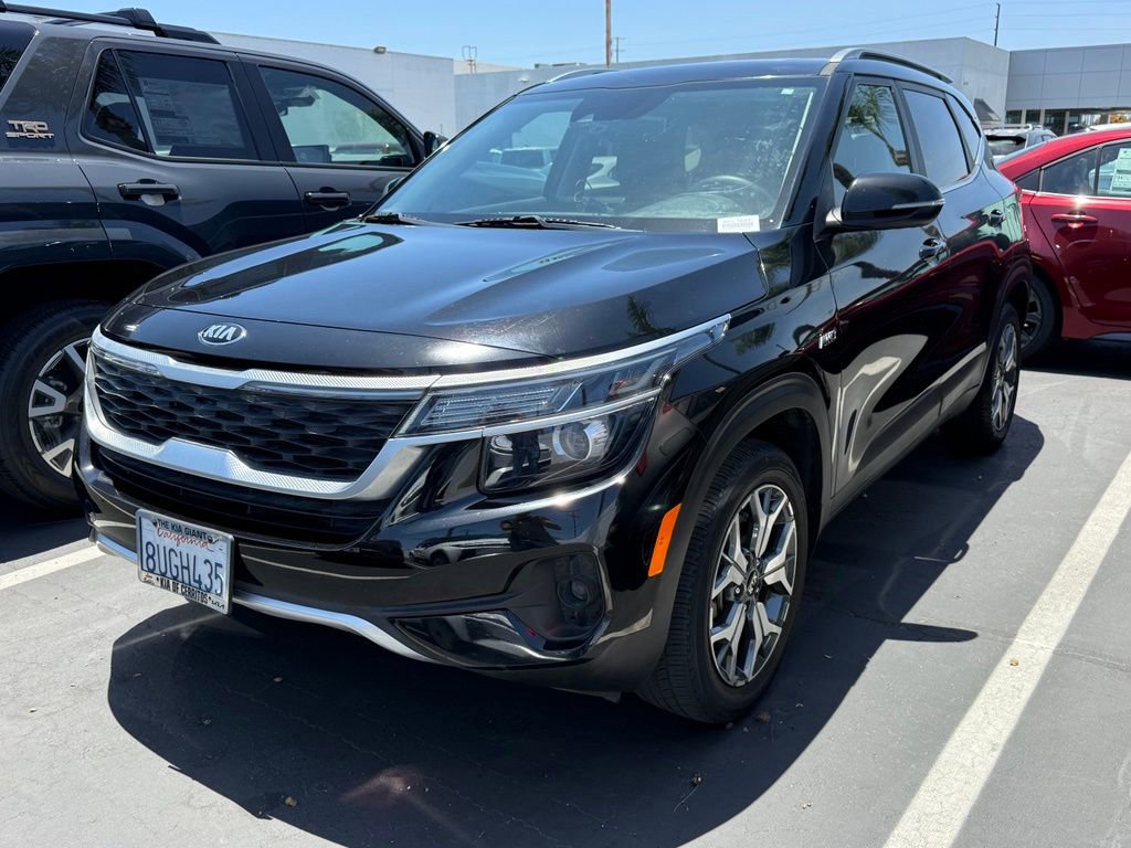 Used 2021 Kia Seltos EX AWD/4WD image 3