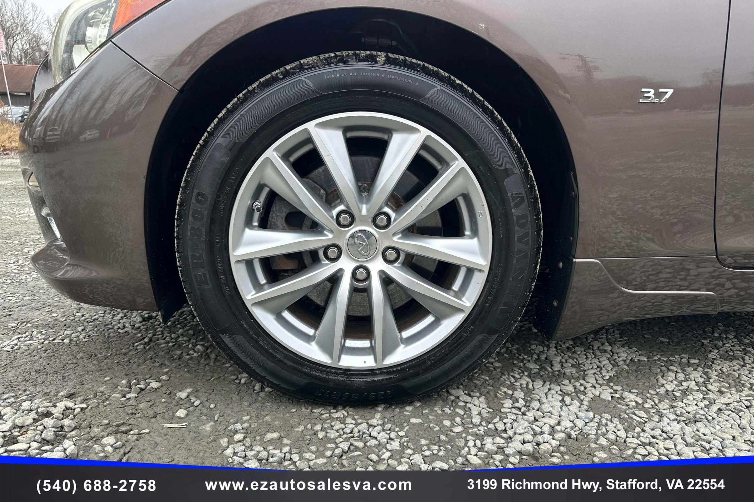 Used 2015 INFINITI Q50 Premium w/ Navigation Package image 10