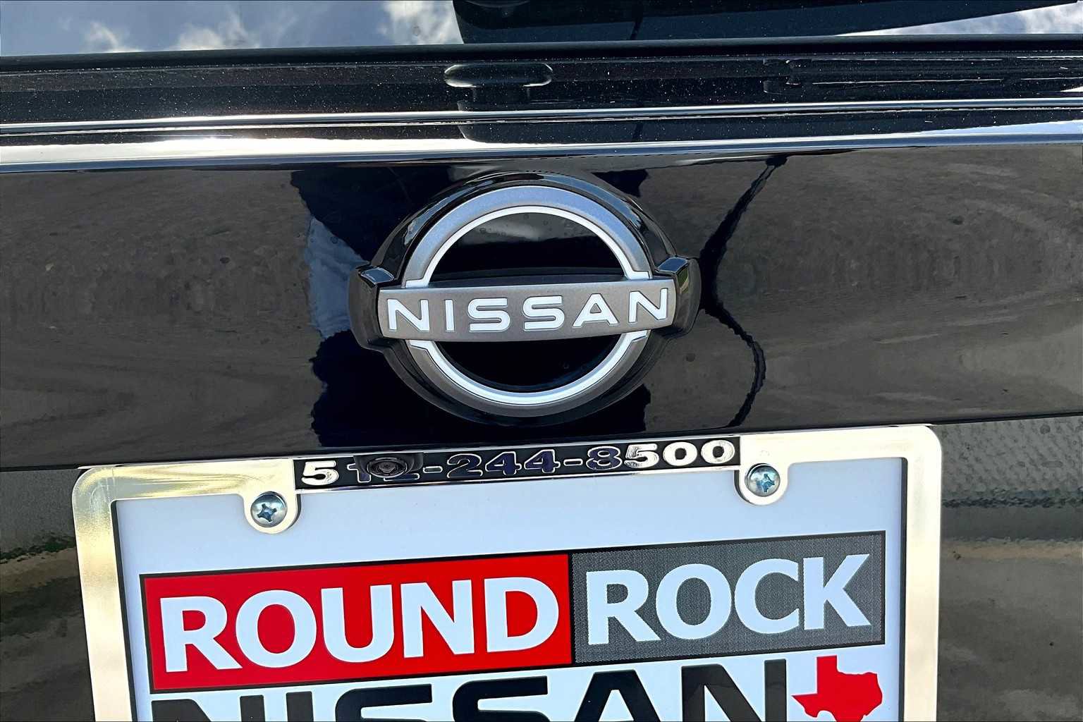 New 2025 Nissan Kicks SV image 8