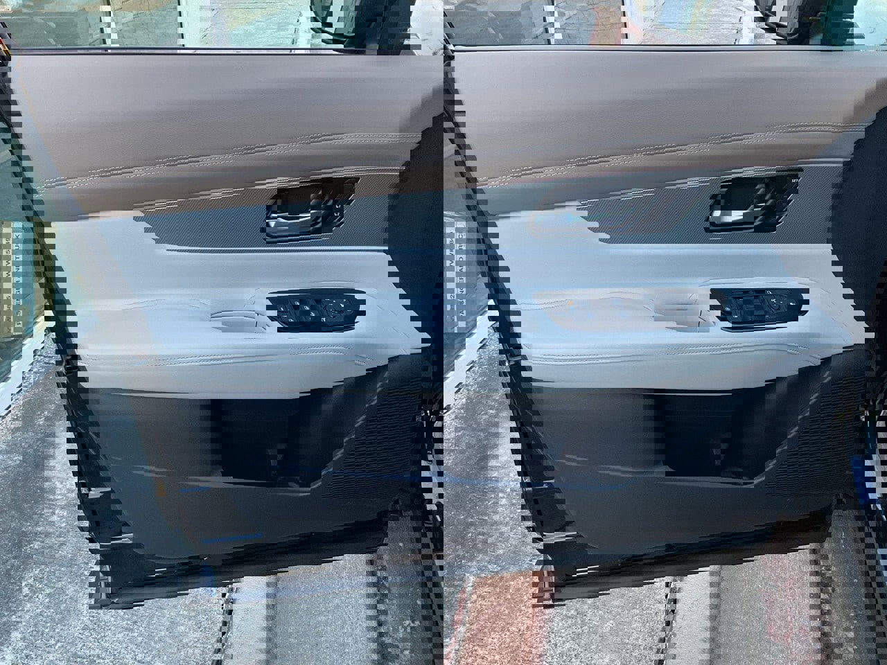 New 2026 Nissan Murano Platinum image 12