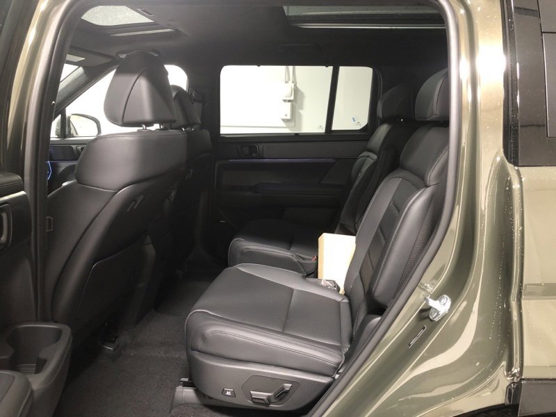 New 2026 Hyundai Santa Fe Calligraphy image 17