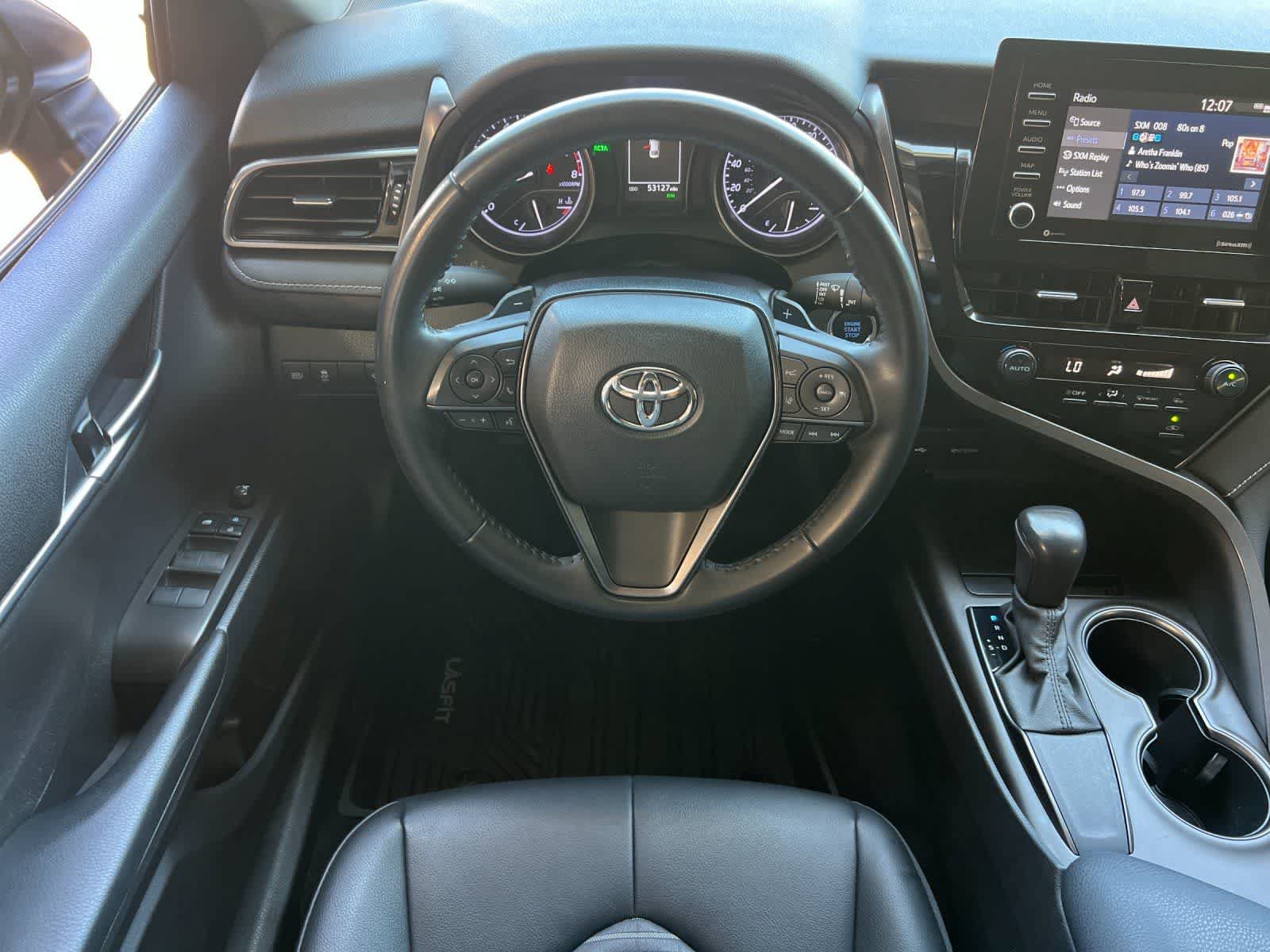Used 2021 Toyota Camry SE w/ Convenience Package FWD image 15