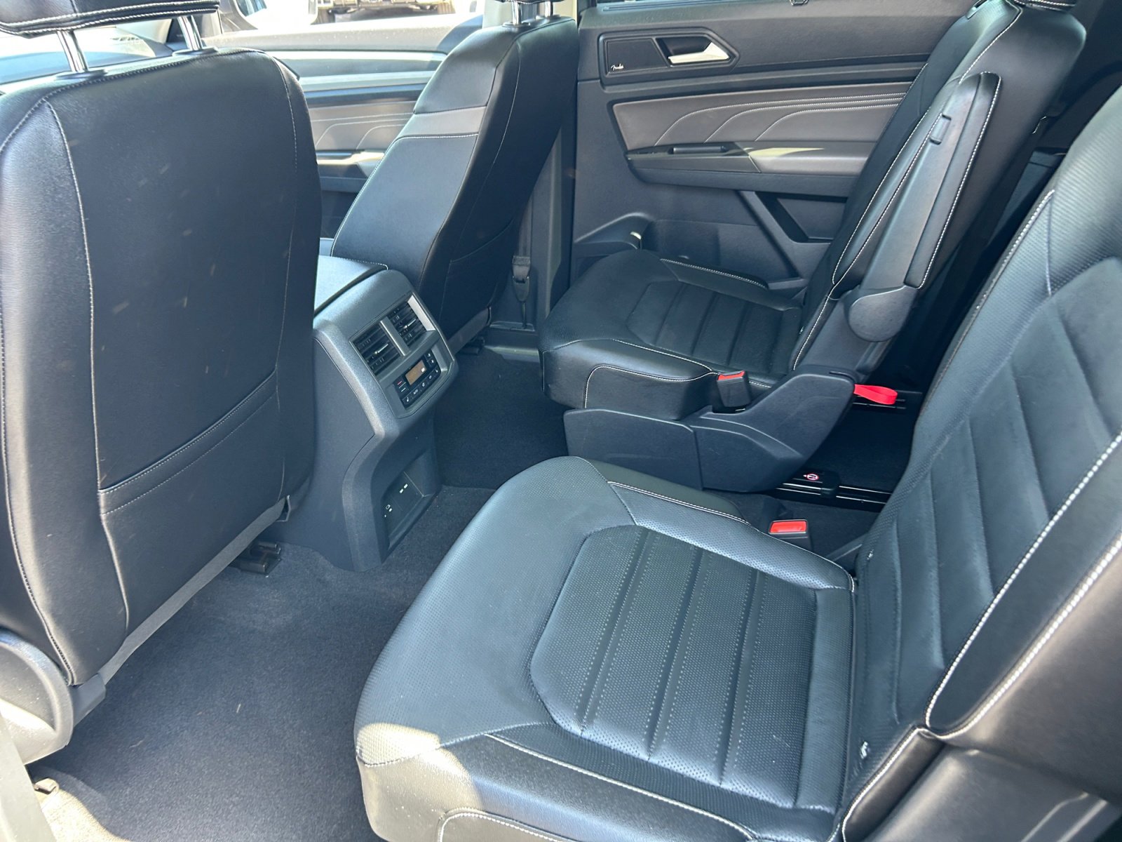 Certified 2022 Volkswagen Atlas SEL Premium AWD/4WD image 17