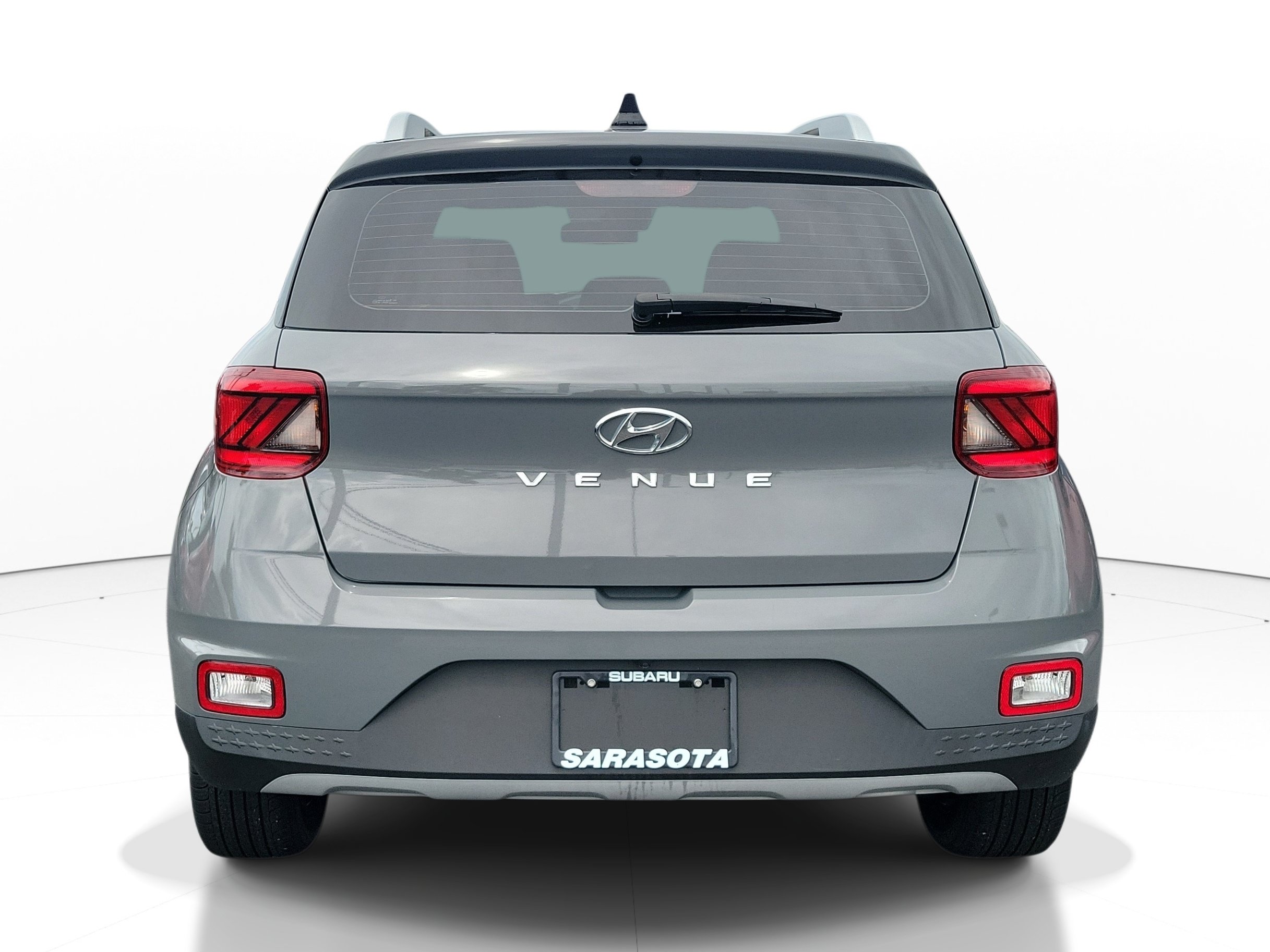 Used 2021 Hyundai Venue SEL FWD image 5
