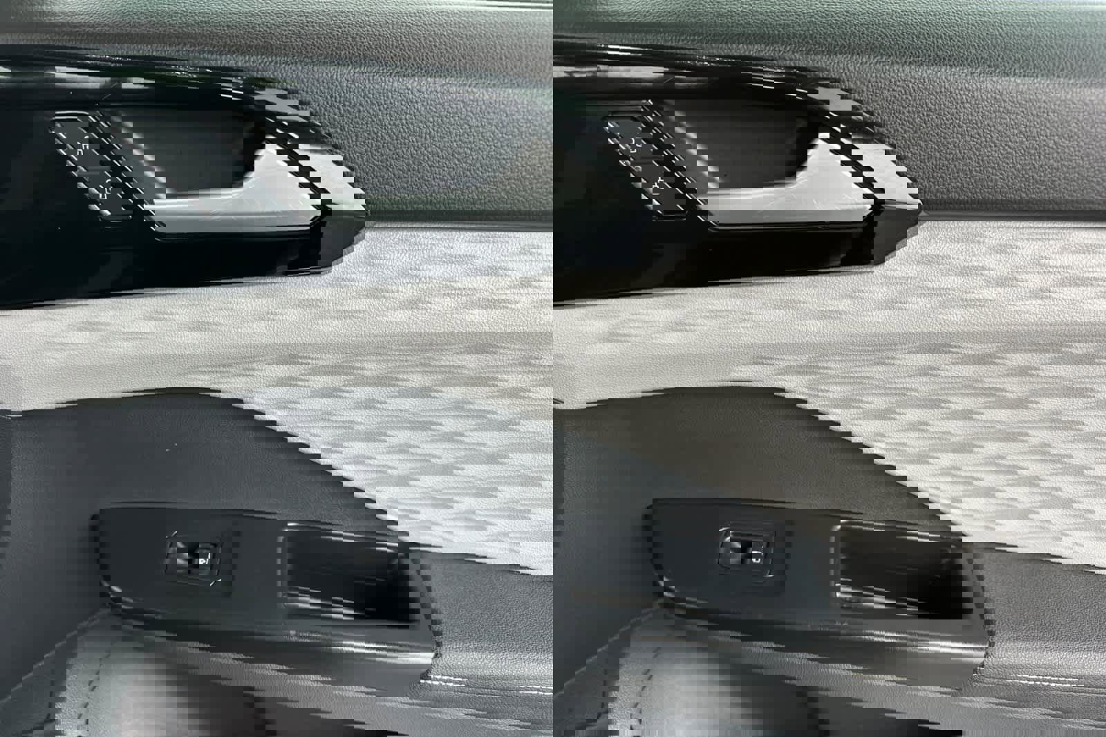 Used 2024 Volkswagen Taos S image 18