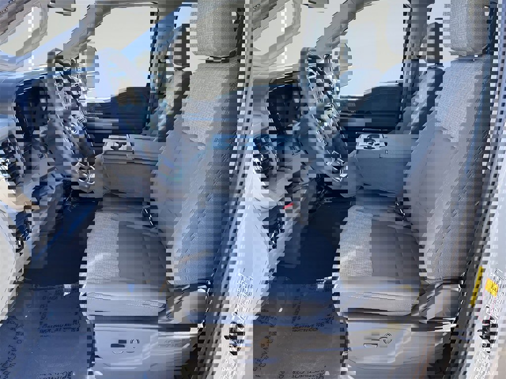 New 2026 Ford F350 XLT w/ XLT Premium Package image 10