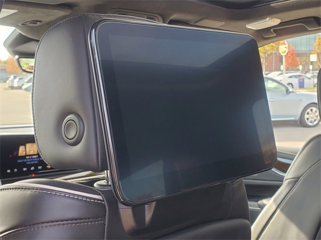 Used 2023 Cadillac Escalade Premium Luxury Platinum image 35