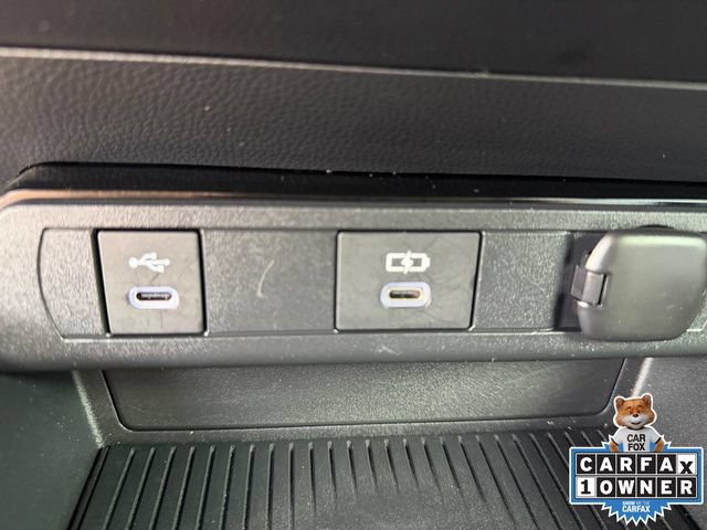Used 2026 Toyota Prius XLE FWD image 6