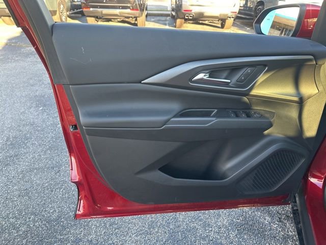 New 2026 Chevrolet Equinox EV LT image 11