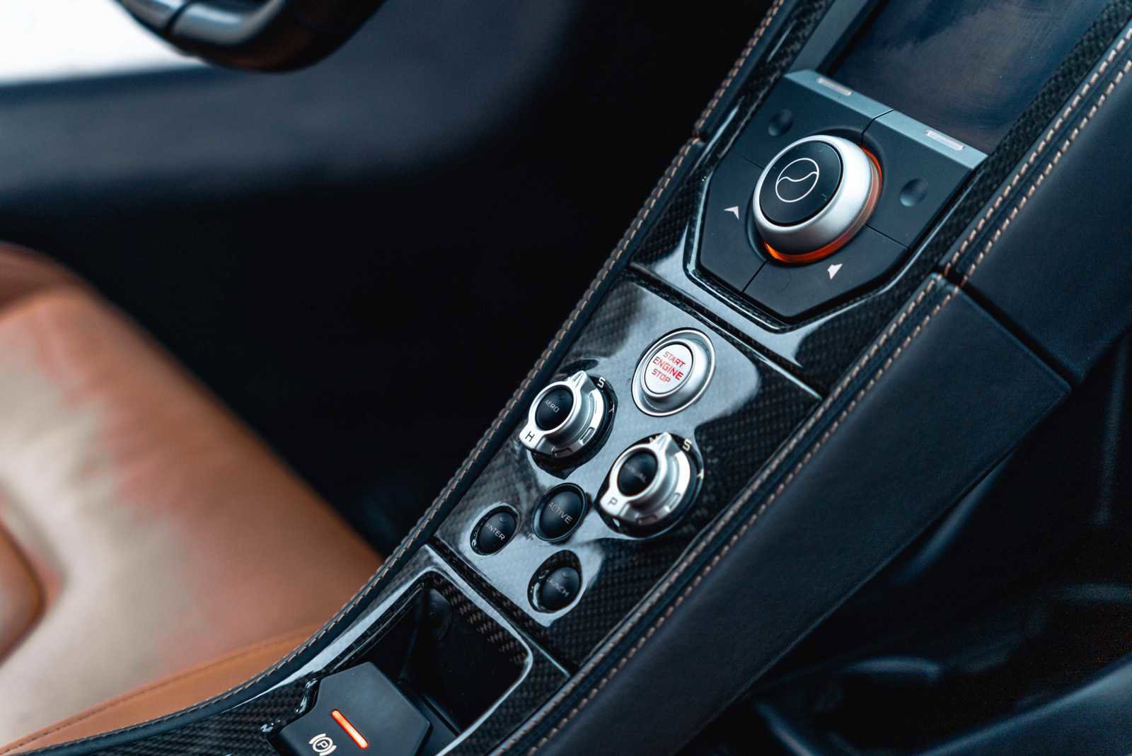 Used 2012 McLaren MP4-12C Coupe image 13