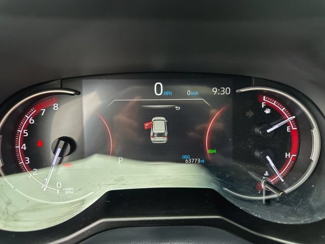 Used 2019 Toyota RAV4 Adventure w/ Cold Weather Package AWD/4WD image 17