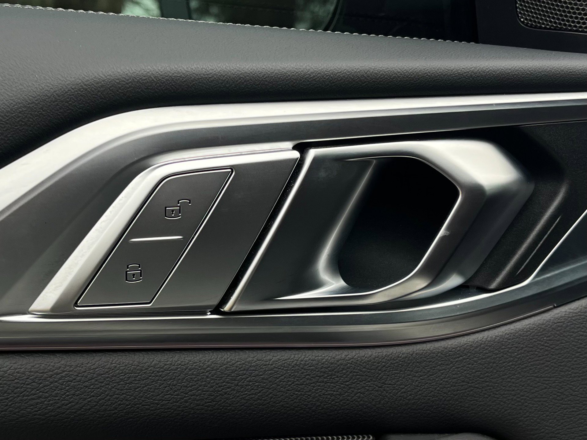 Used 2025 BMW 440i xDrive Convertible w/ Premium Package image 68