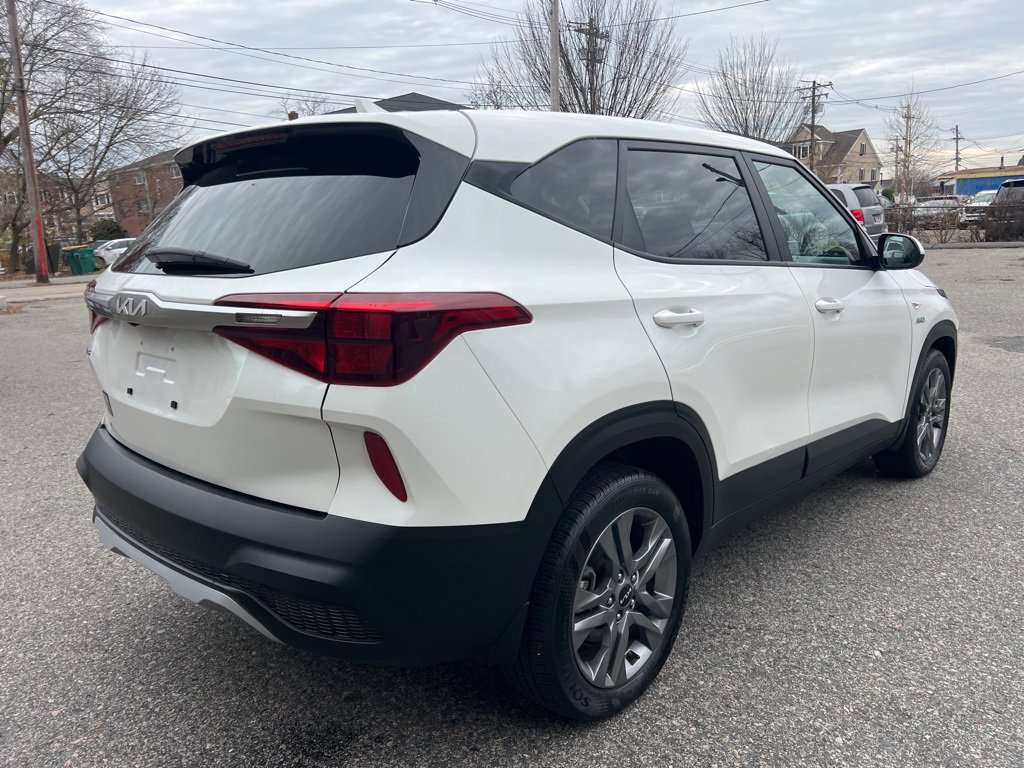 Used 2023 Kia Seltos LX image 5