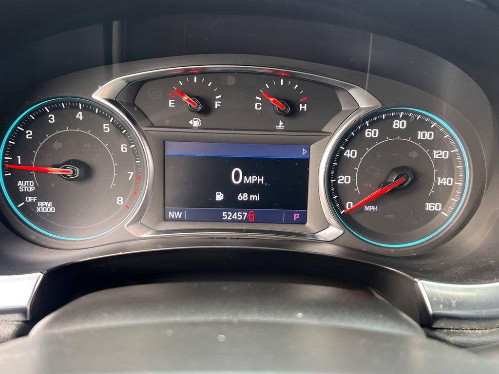 Used 2023 Chevrolet Traverse LT image 29