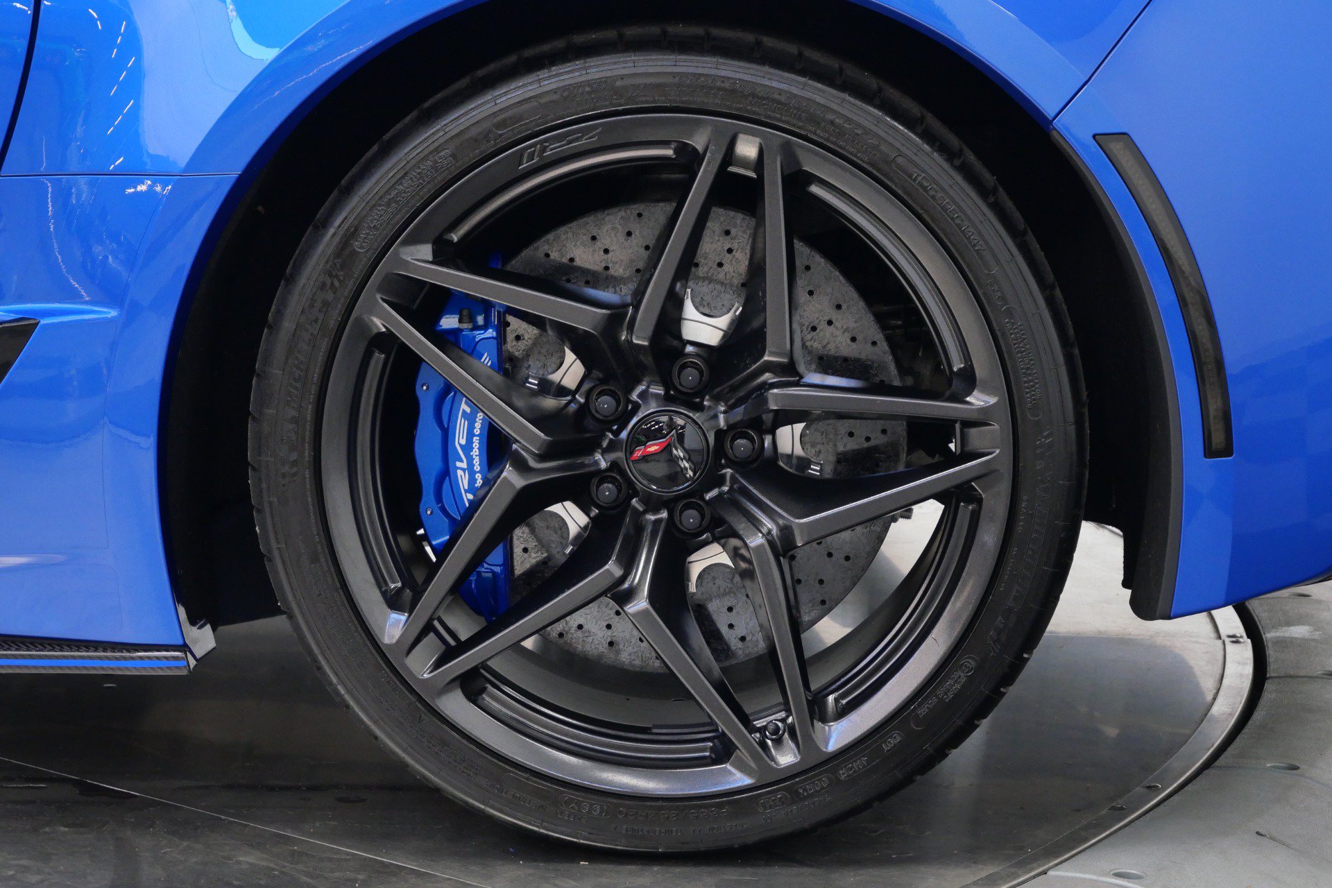 Used 2019 Chevrolet Corvette ZR1 RWD image 11